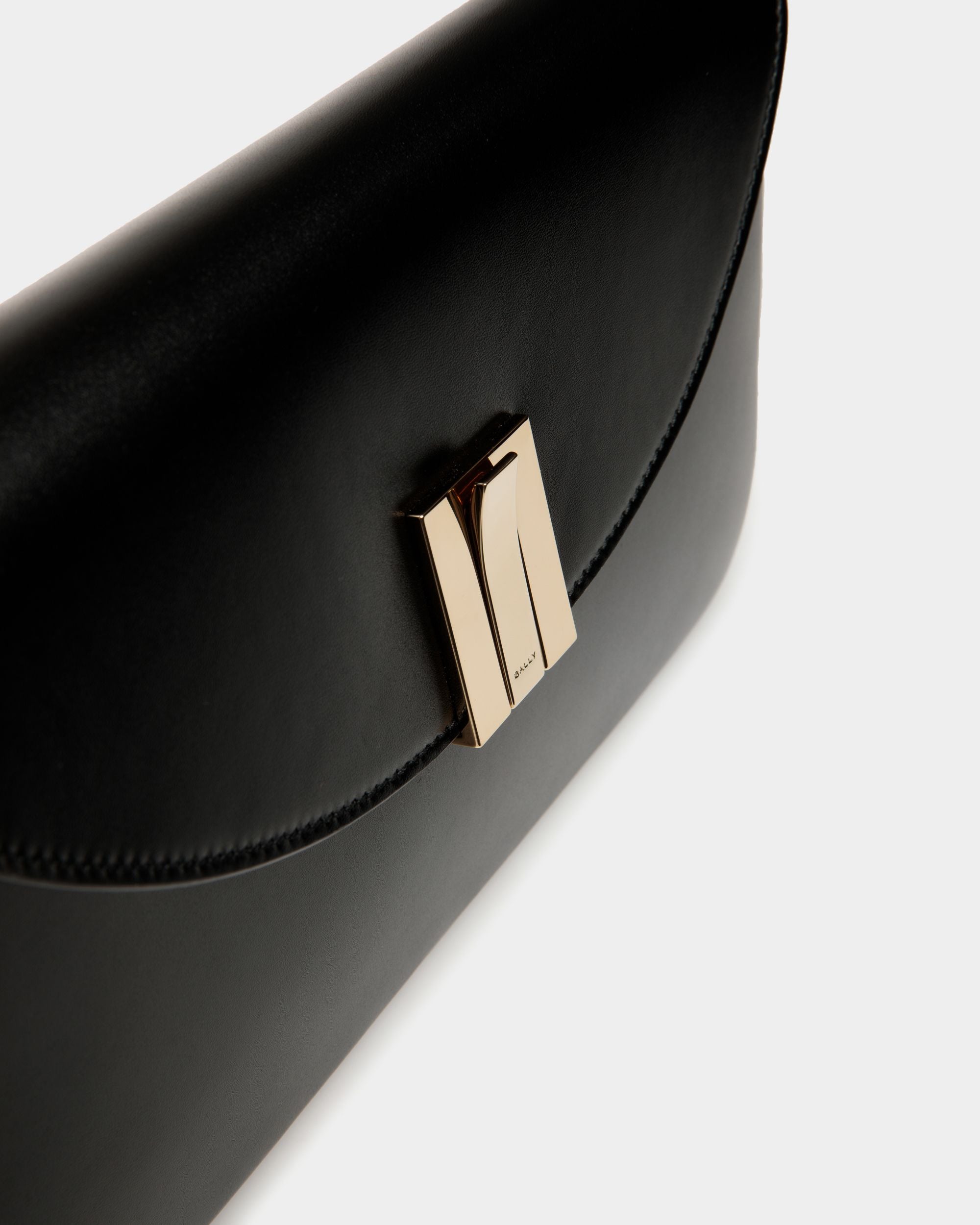 Petit Sac D'épaule Ollam En Cuir Noir - Femme - Bally - 05
