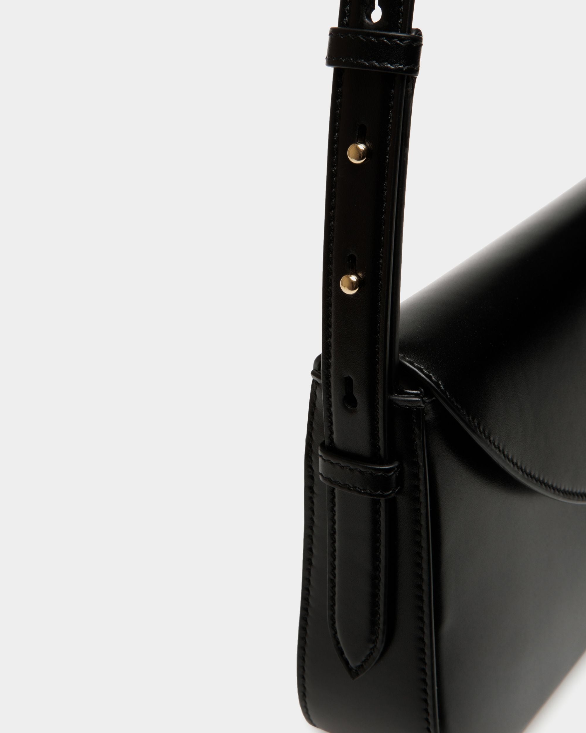 Petit Sac D'épaule Ollam En Cuir Noir - Femme - Bally - 06