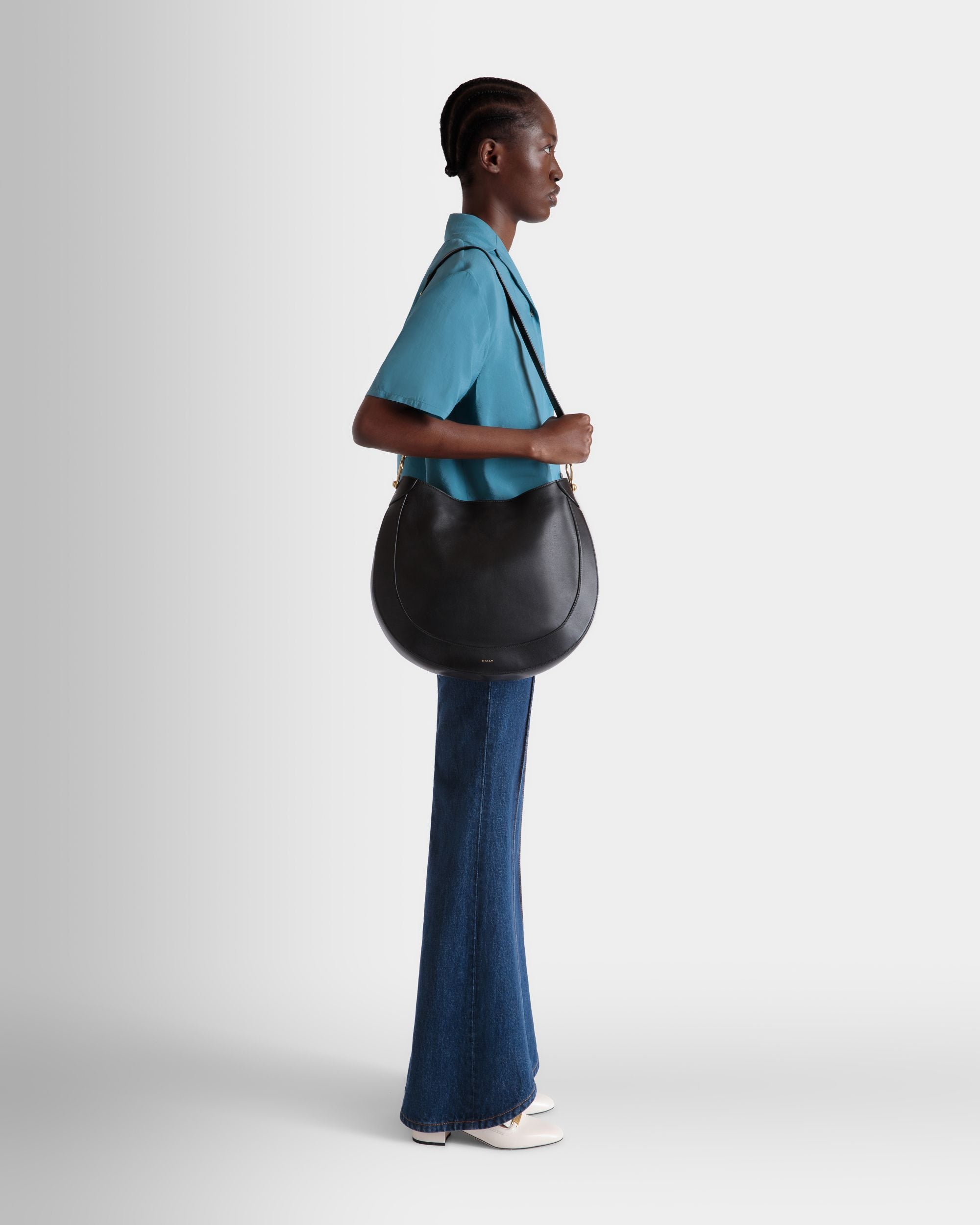 Sac Fourre-Tout Lune En Cuir Noir - Femme - Bally - 02