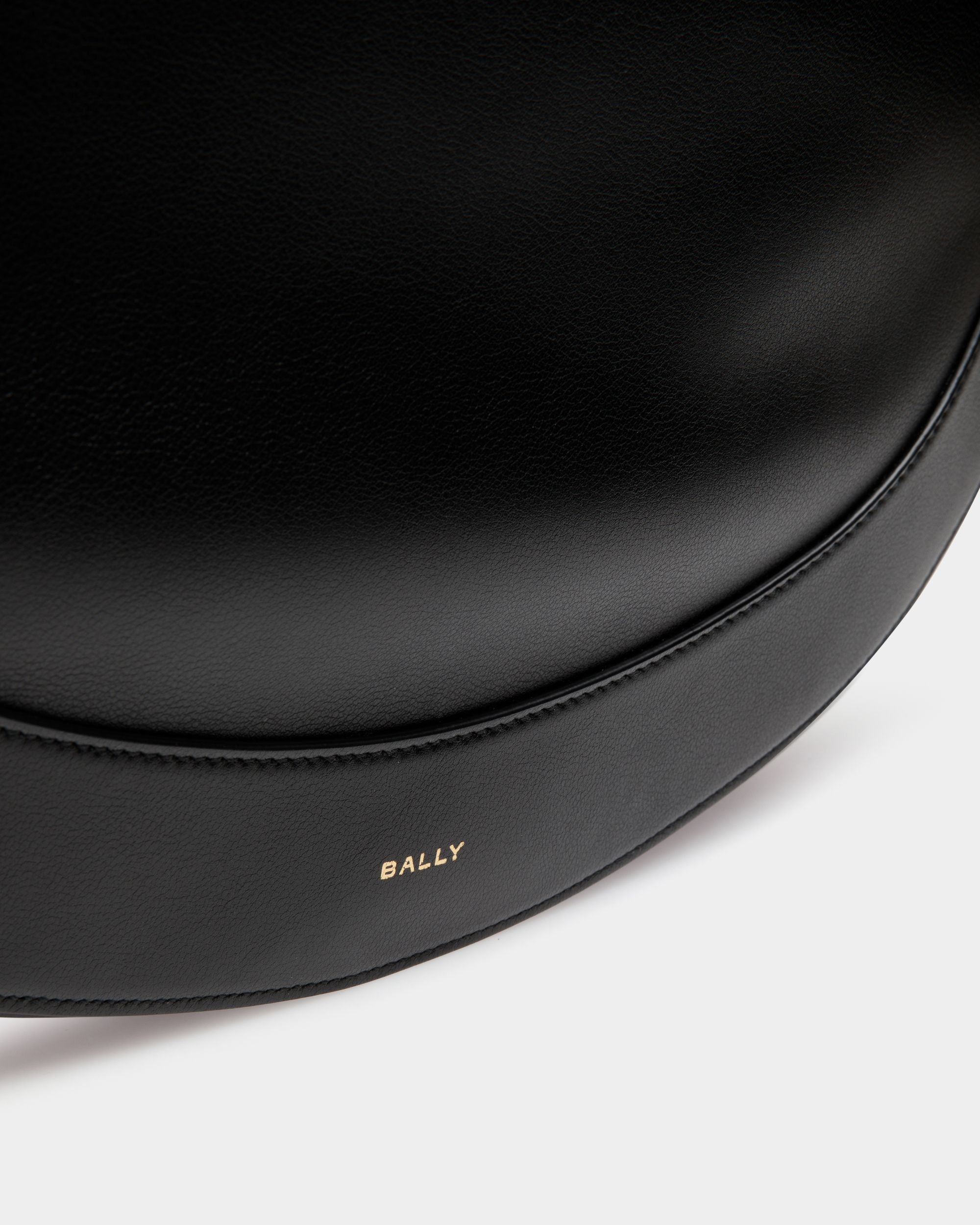 Sac Fourre-Tout Lune En Cuir Noir - Femme - Bally - 06