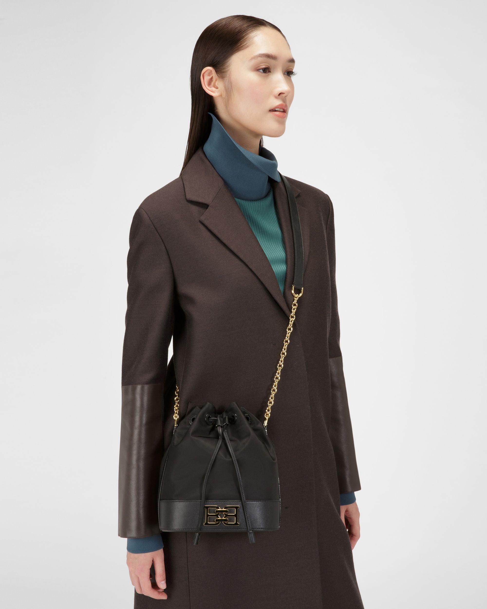 Eoh Sac Seau En Nylon Noir - Femme - Bally - 02