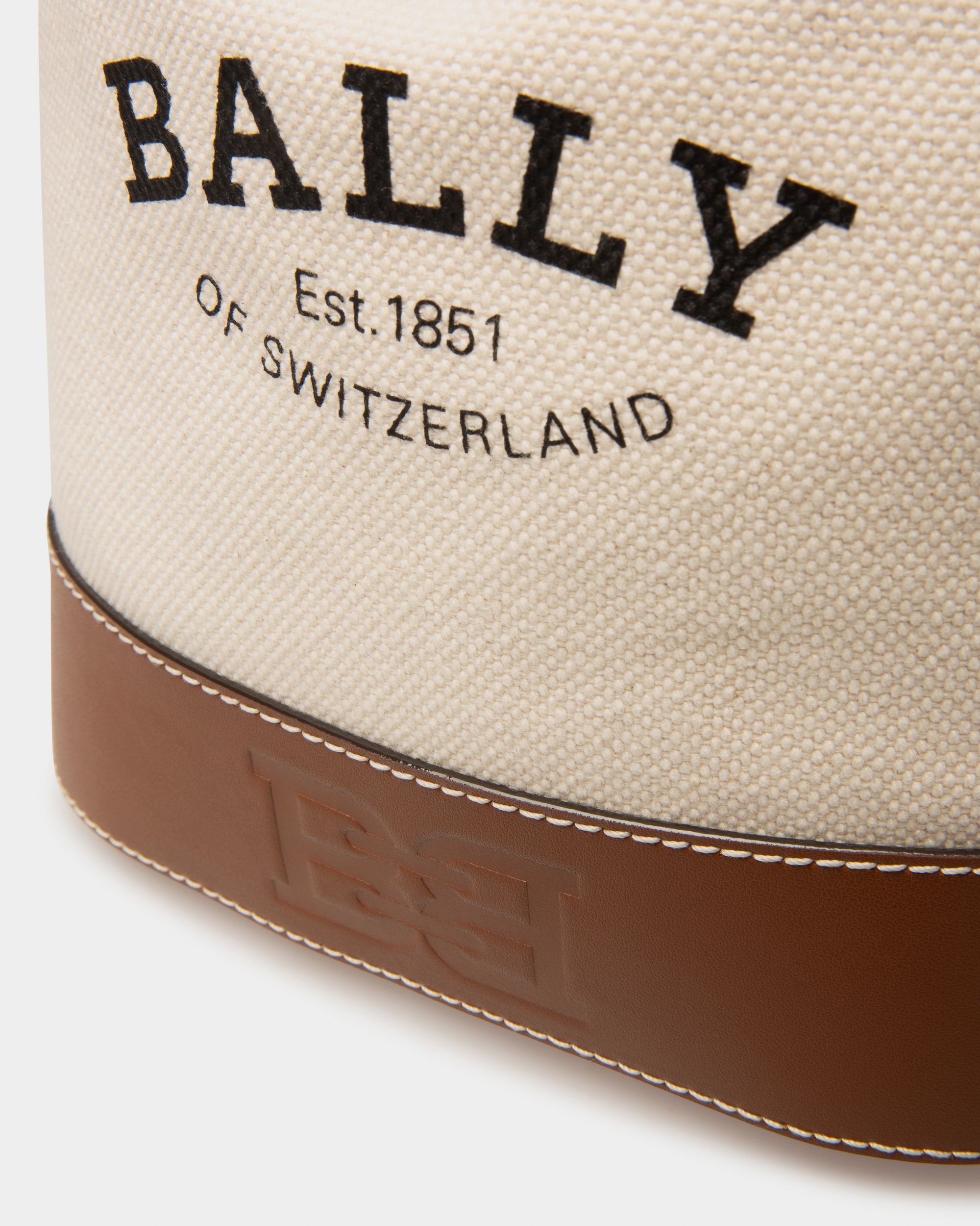 Sac seau En tissu couleur naturelle - Femme - Bally - 04