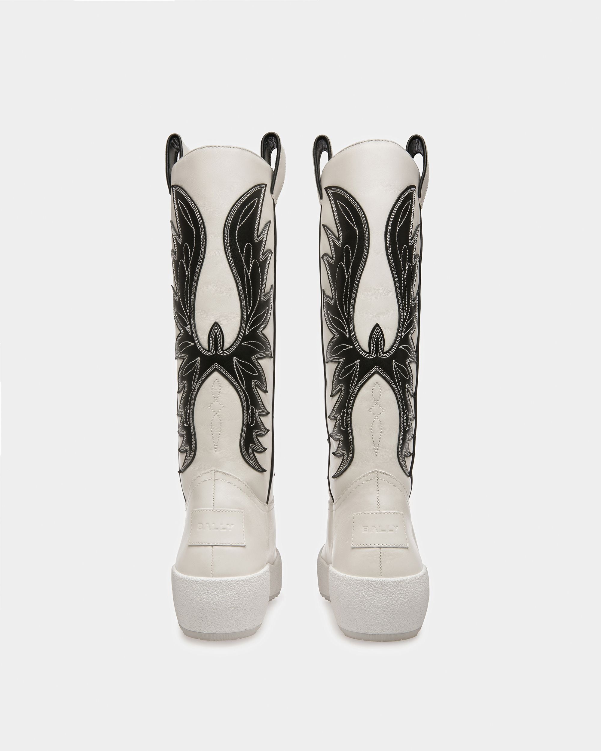 Chambery Bottes Montantes En Cuir Noir Et Blanc - Femme - Bally - 09