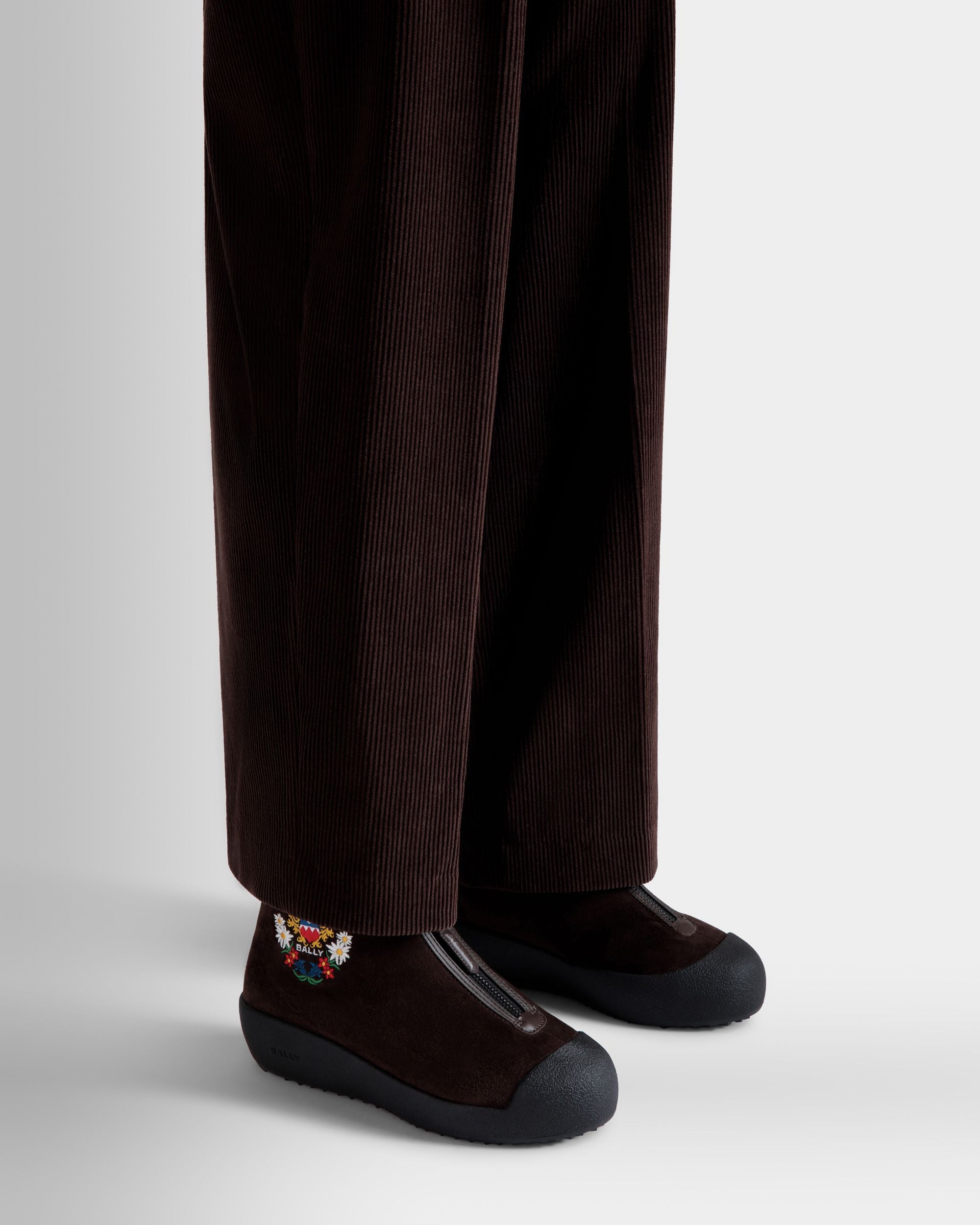 Bottine De La Capsule D’hiver En Daim Marron - Femme - Bally - 02