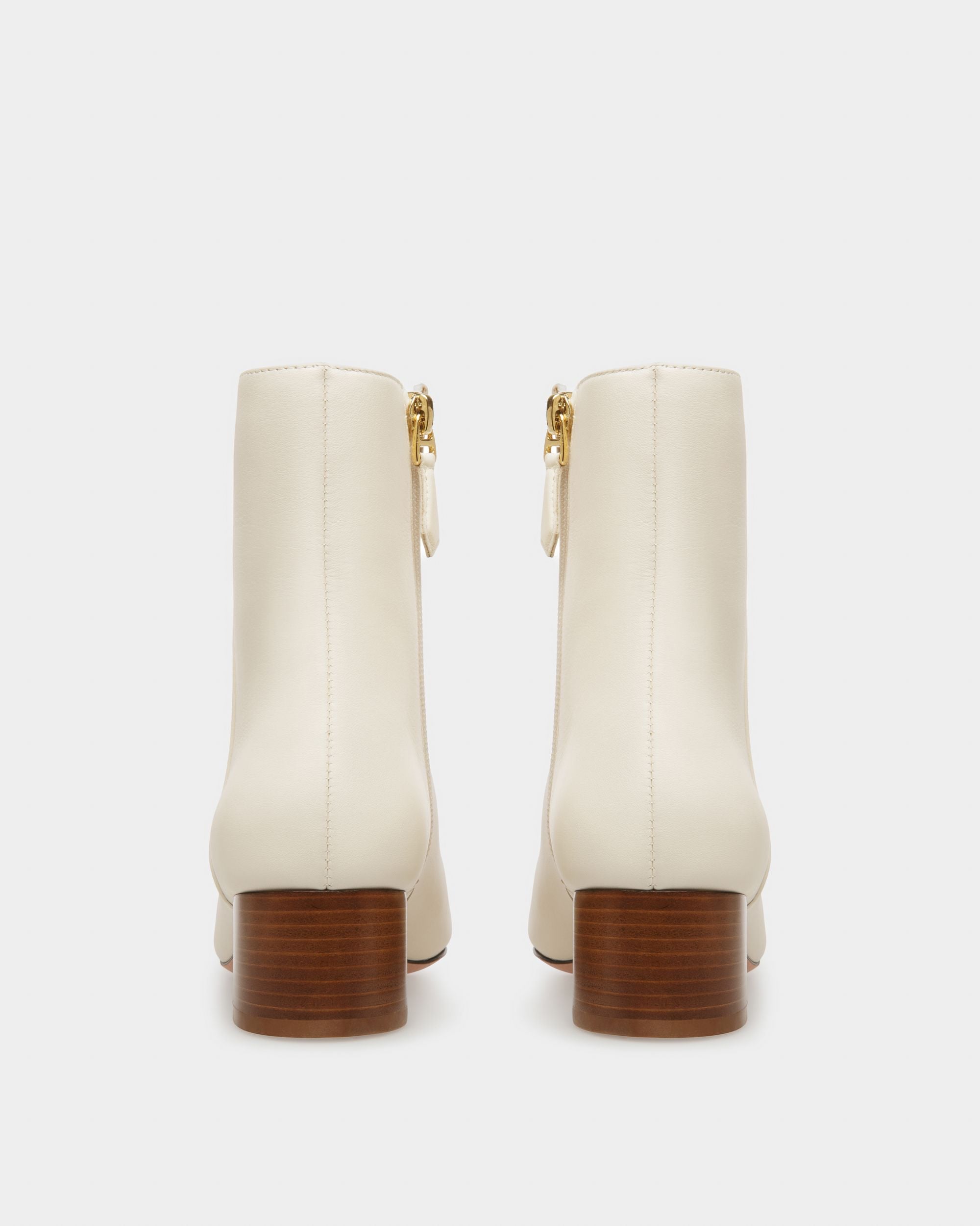 Glenda Bottes En Cuir Ivoire - Femme - Bally - 03