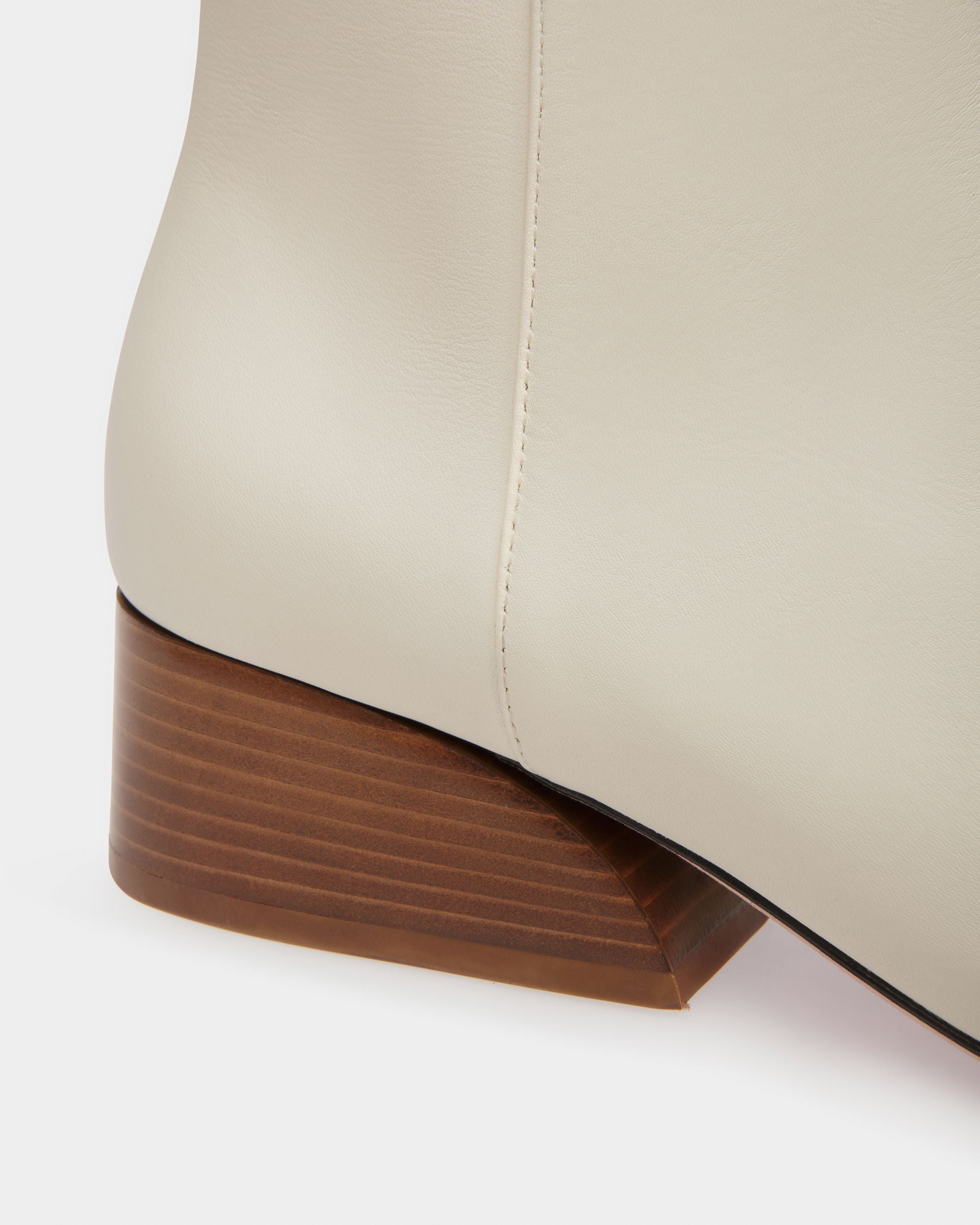 Glenda Bottes En Cuir Ivoire - Femme - Bally - 04