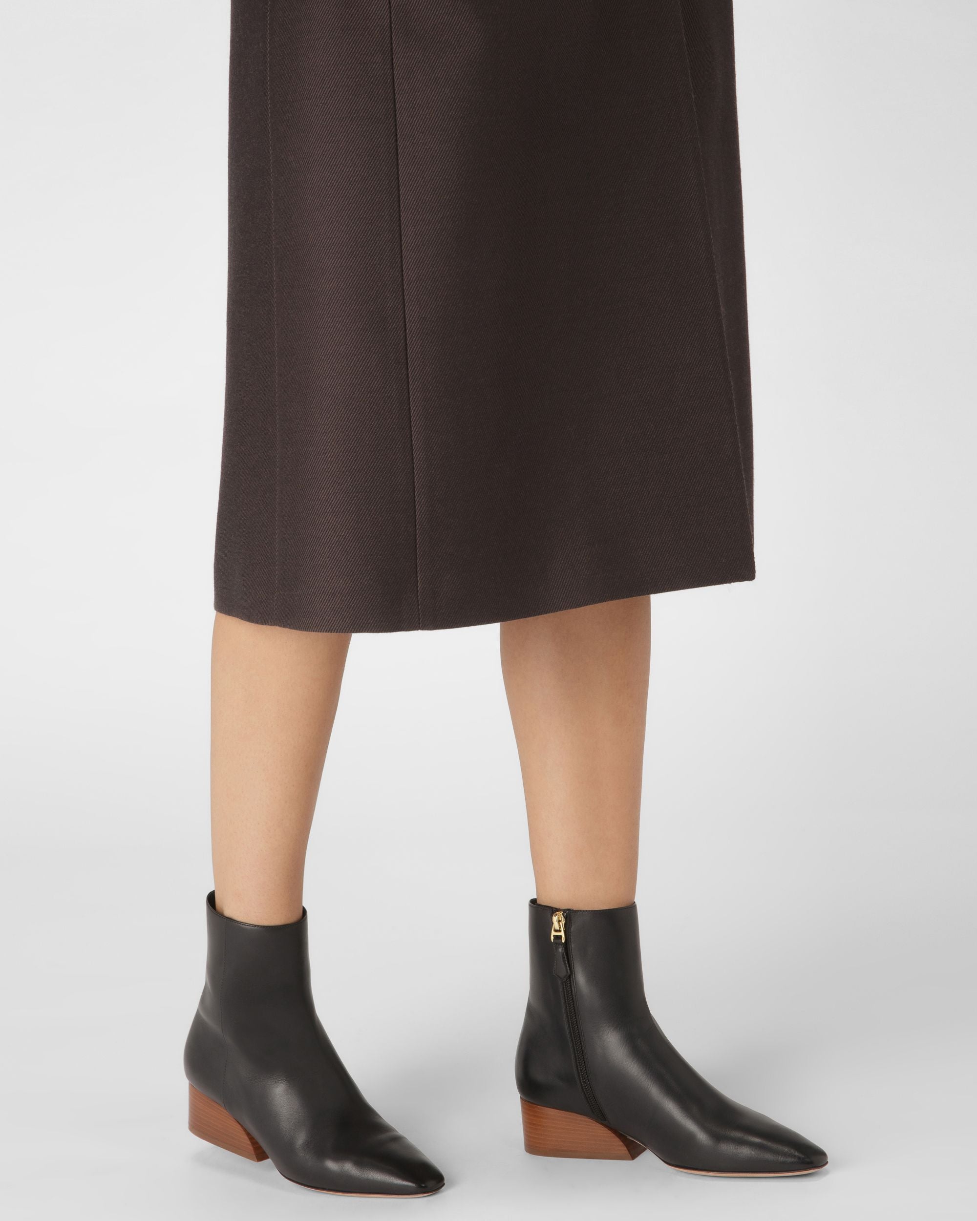 Glenda Bottes En Cuir Noir - Femme - Bally - 03