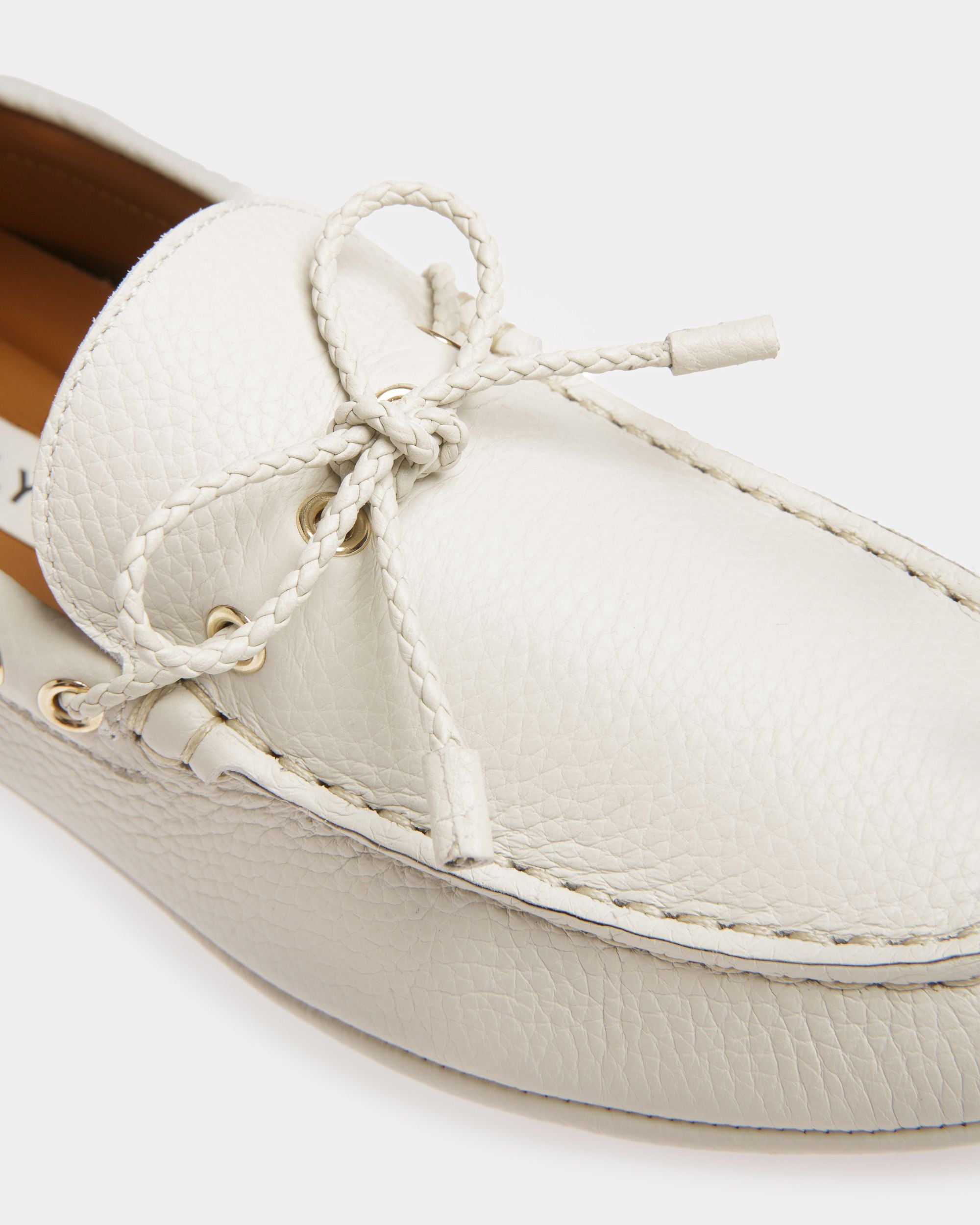 Mocassins Driver Kerbs En Cuir Blanc Poussière - Femme - Bally - 05