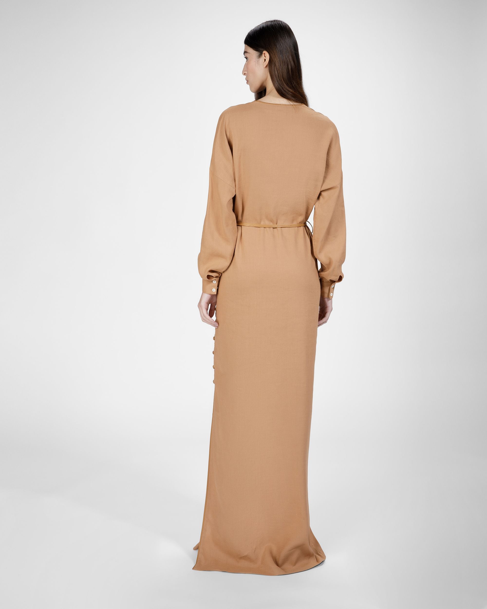 Maxi Robe En Lin À Manches Longues De Couleur Désert - Femme - Bally - 02