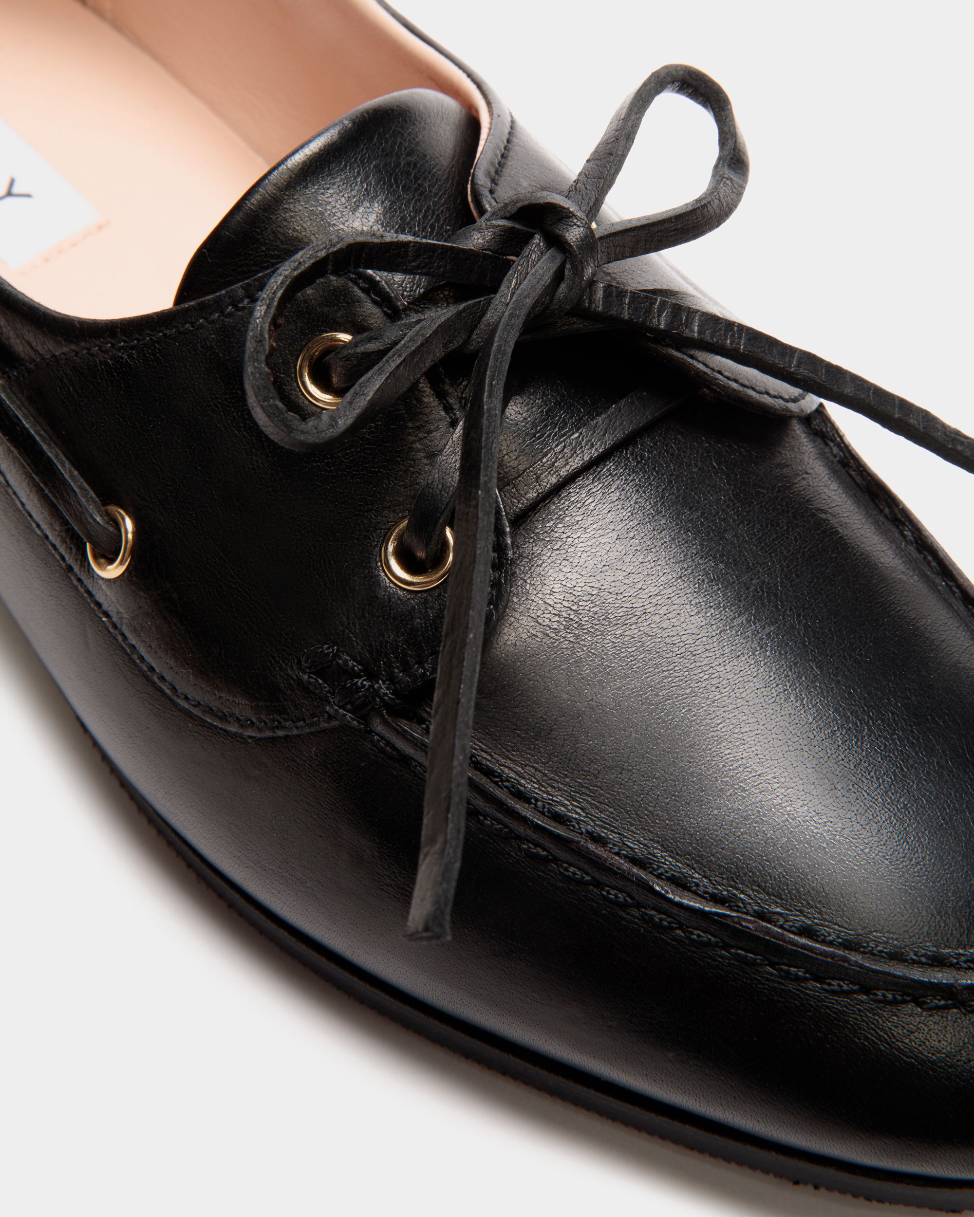 Mocassin Plume En Cuir Noir - Femme - Bally - 05