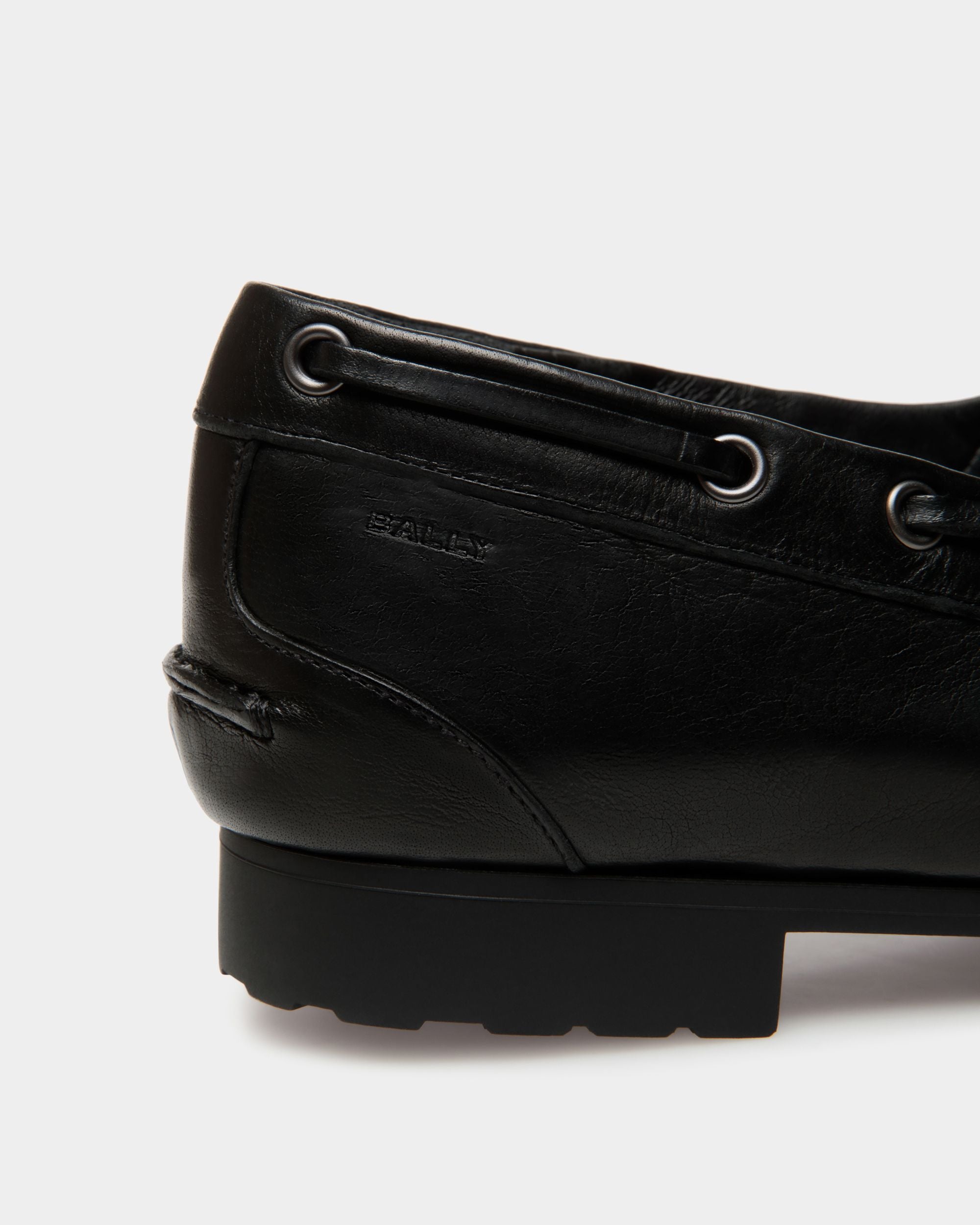 Mocassin Plume En Cuir Noir - Femme - Bally - 06