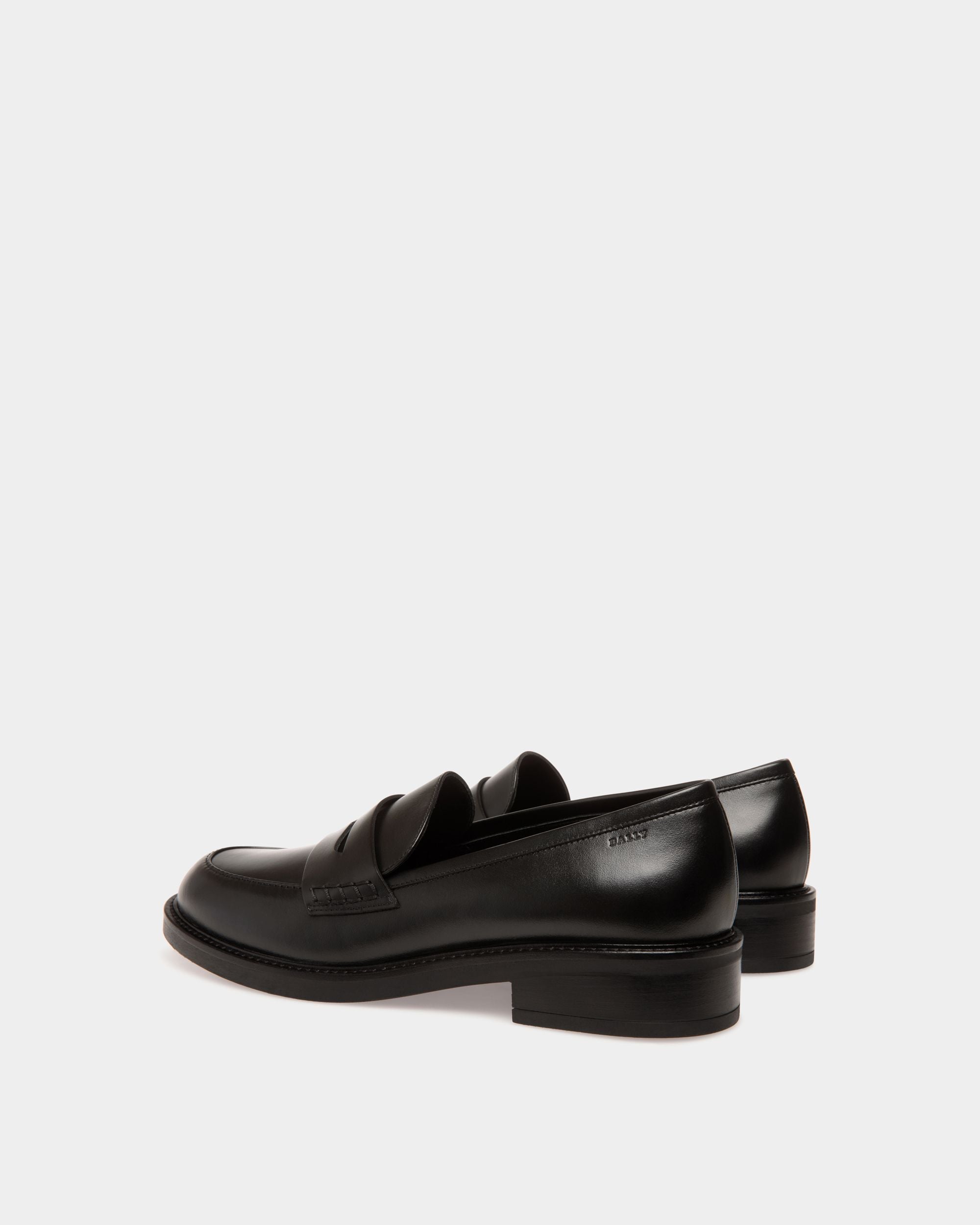 Flats In Black Leather - Femme - Bally - 03