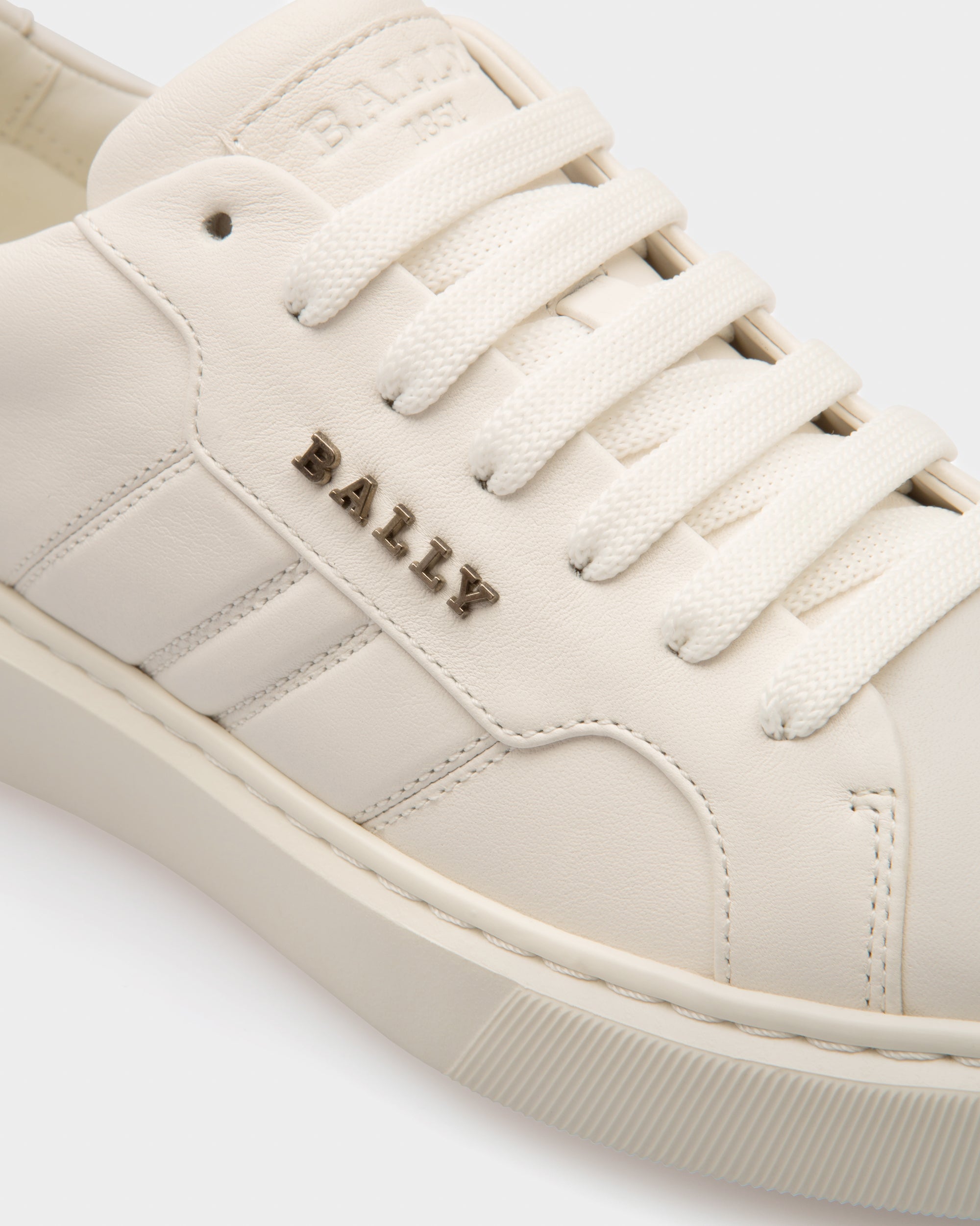 Maxim Sneakers En Cuir Blanc - Femme - Bally - 06