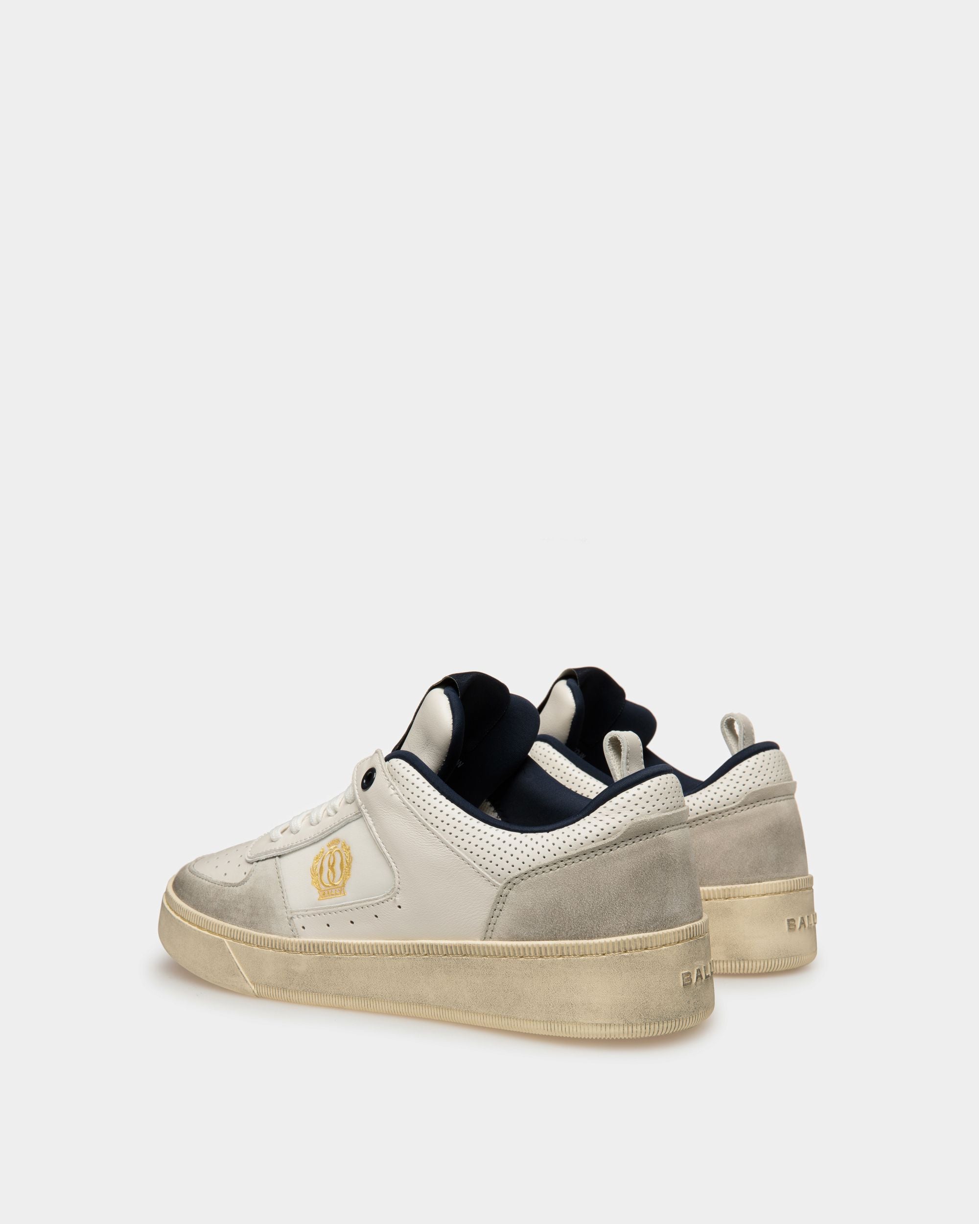 Sneakers Raise En cuir blanc poussière et bleu nuit - Femme - Bally - 03