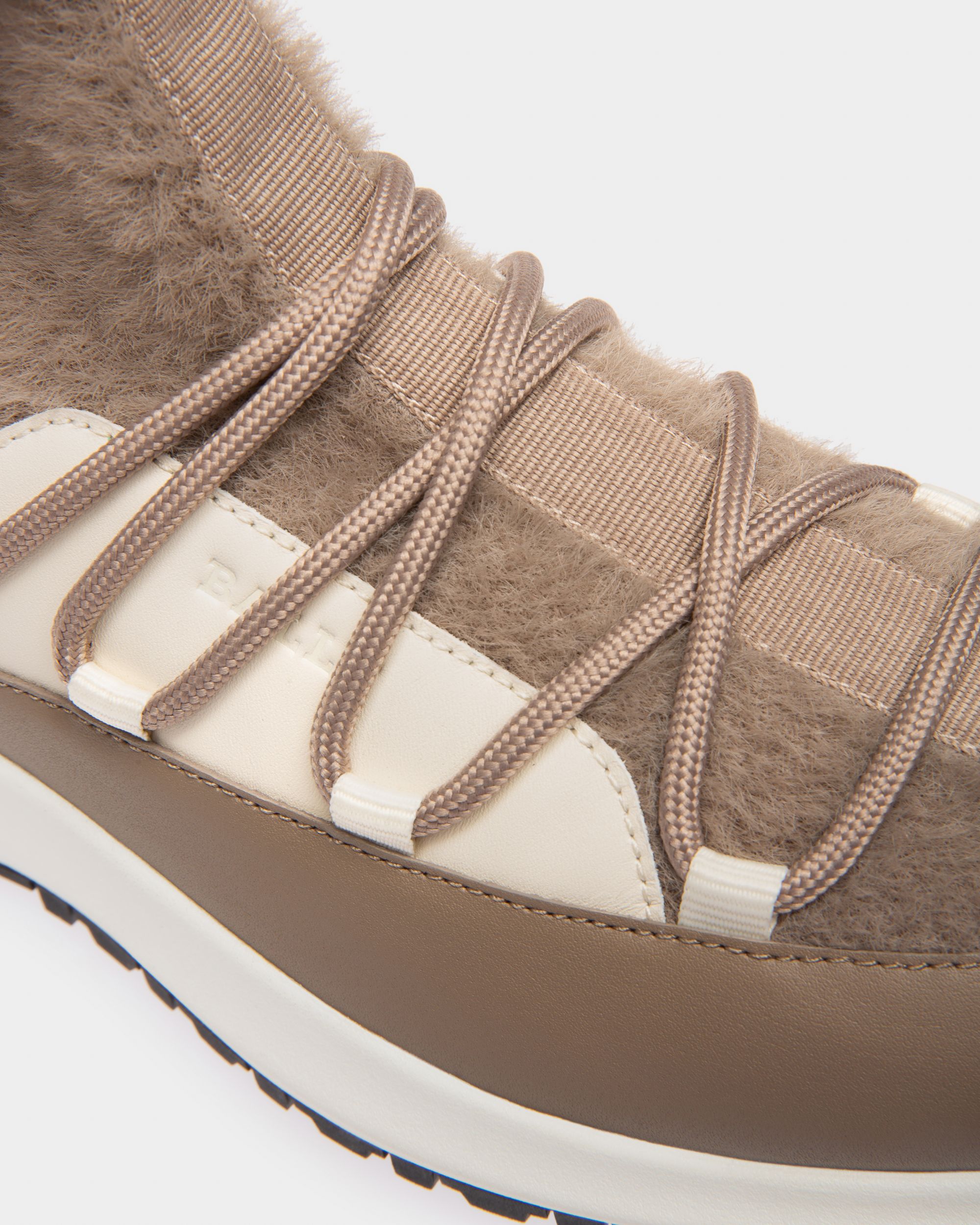 Dalyla Bottes En Cachemire Et Cuir En Taupe Et Ivoire - Femme - Bally - 06