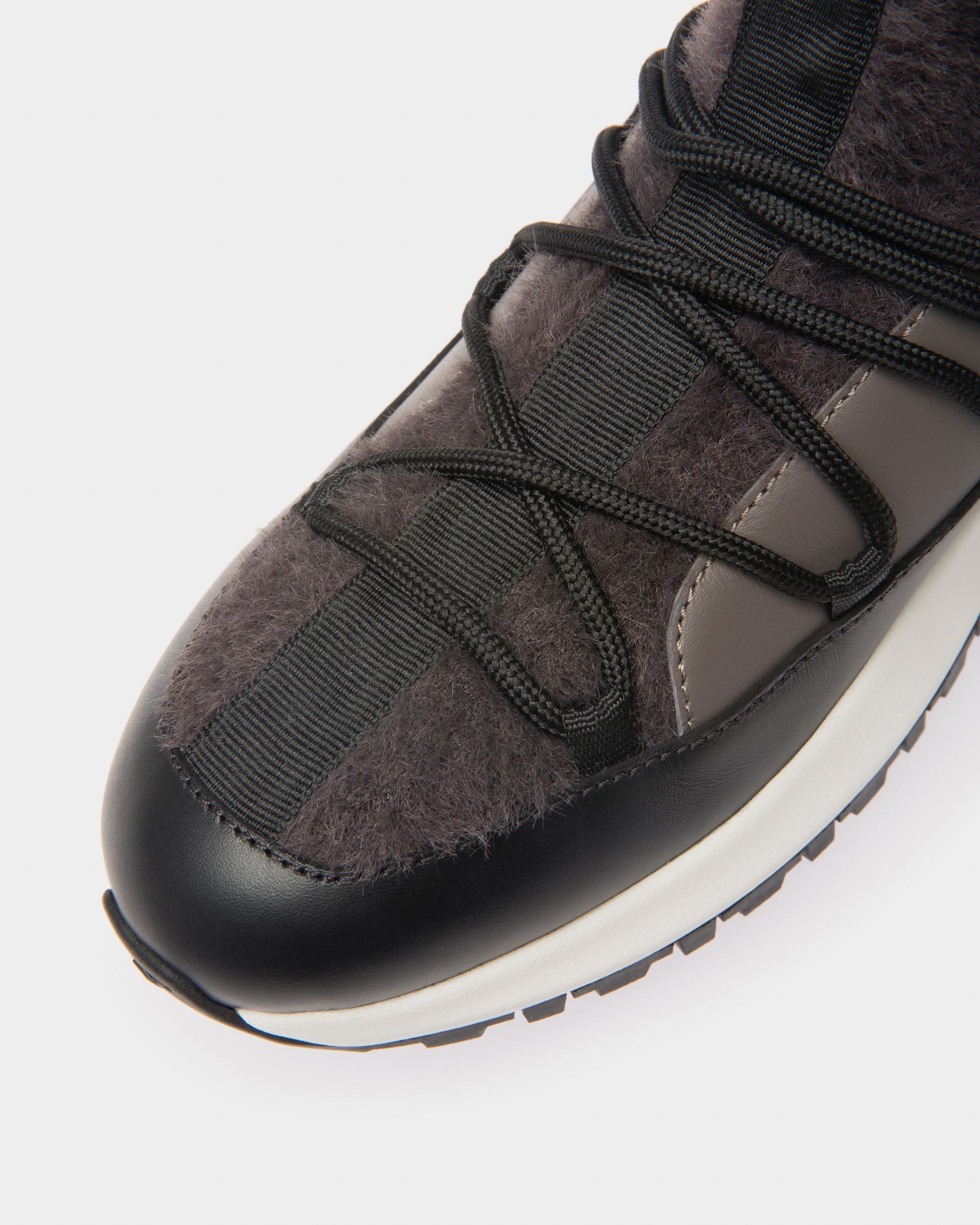 Dalyla Bottes En Tissu Cachemire Et Cuir En Gris Et Noir - Femme - Bally - 06