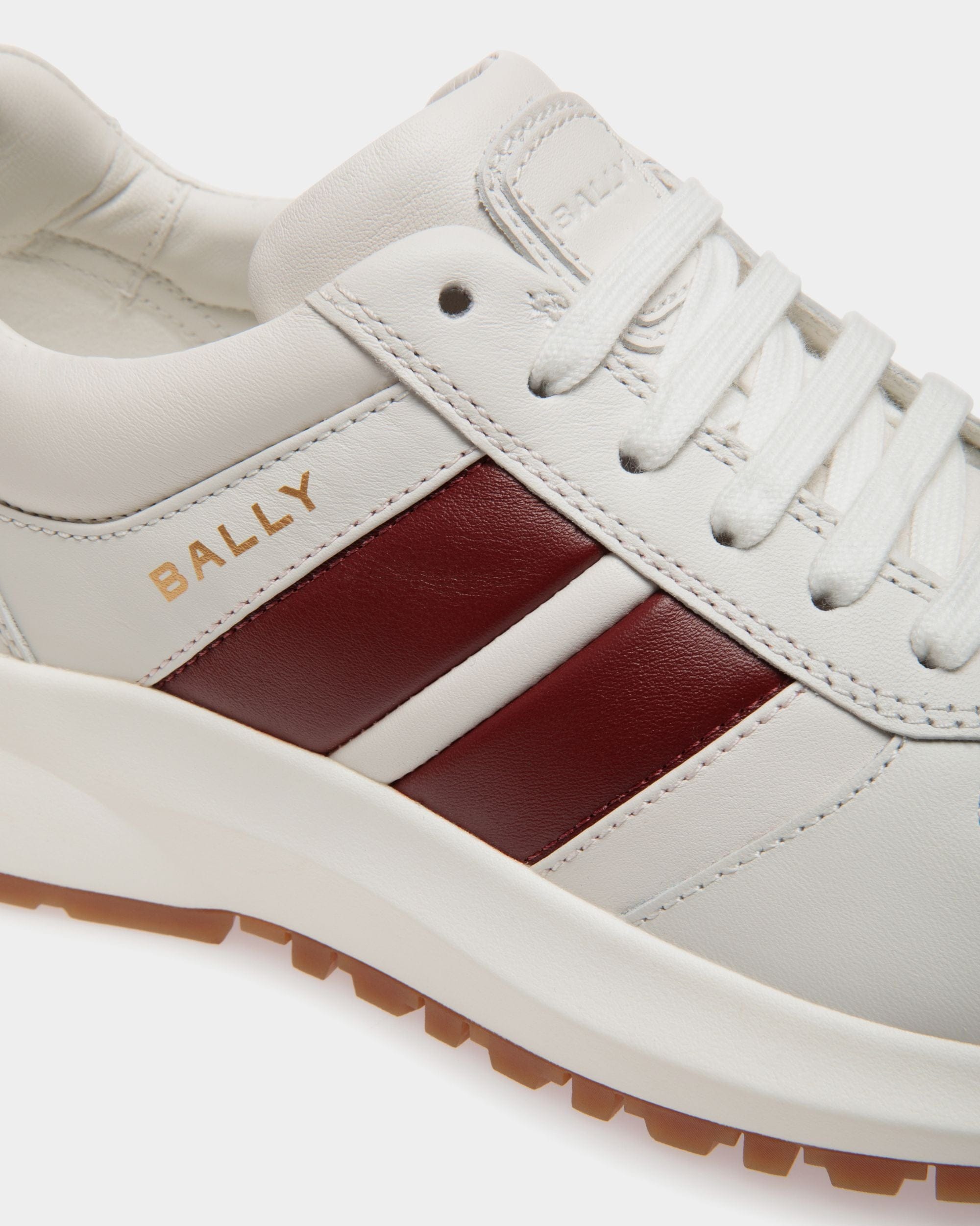Outline Sneaker In White  Leather - Femme - Bally - 05