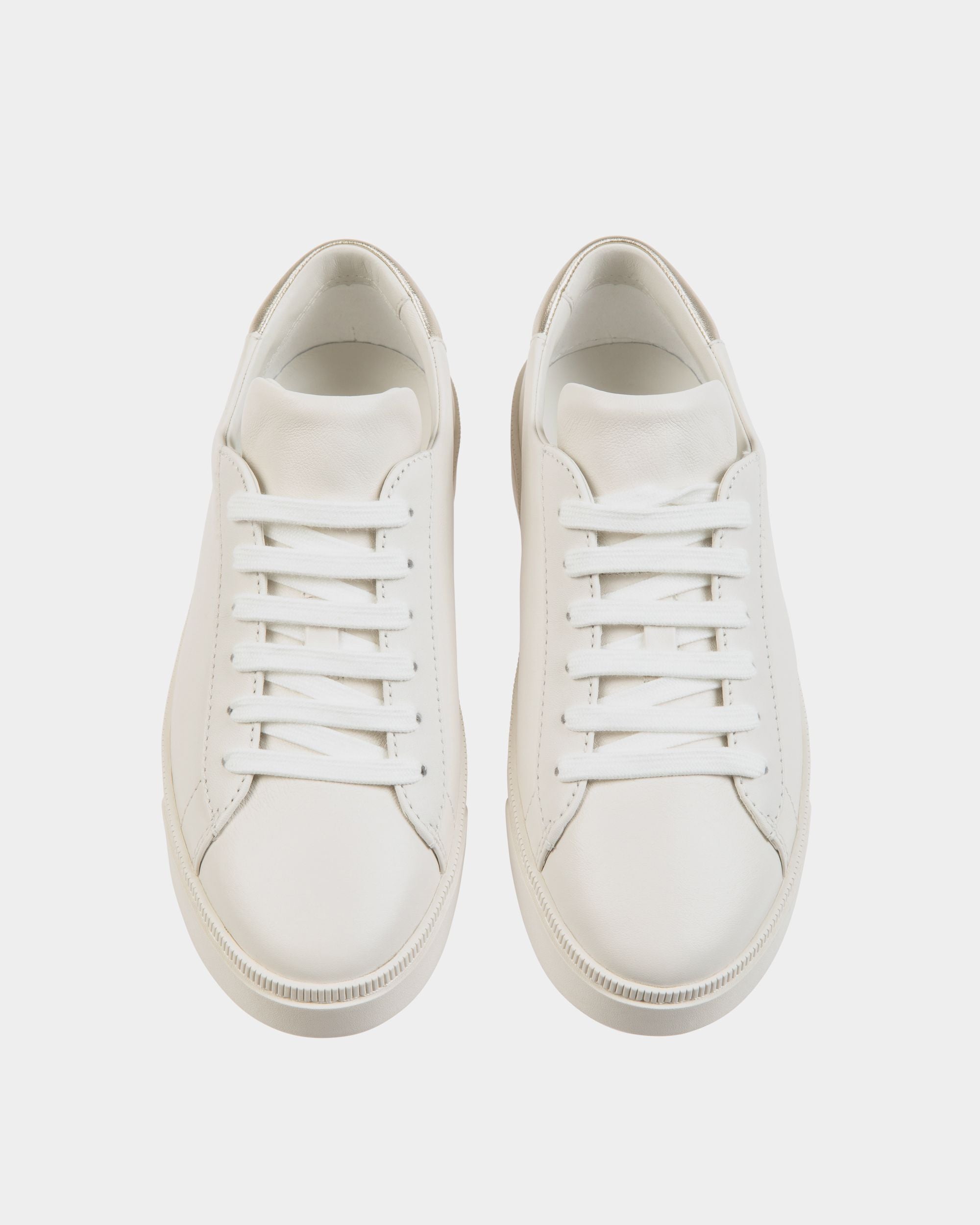Sneaker Raise En Cuir Blanc Et Or - Femme - Bally - 05