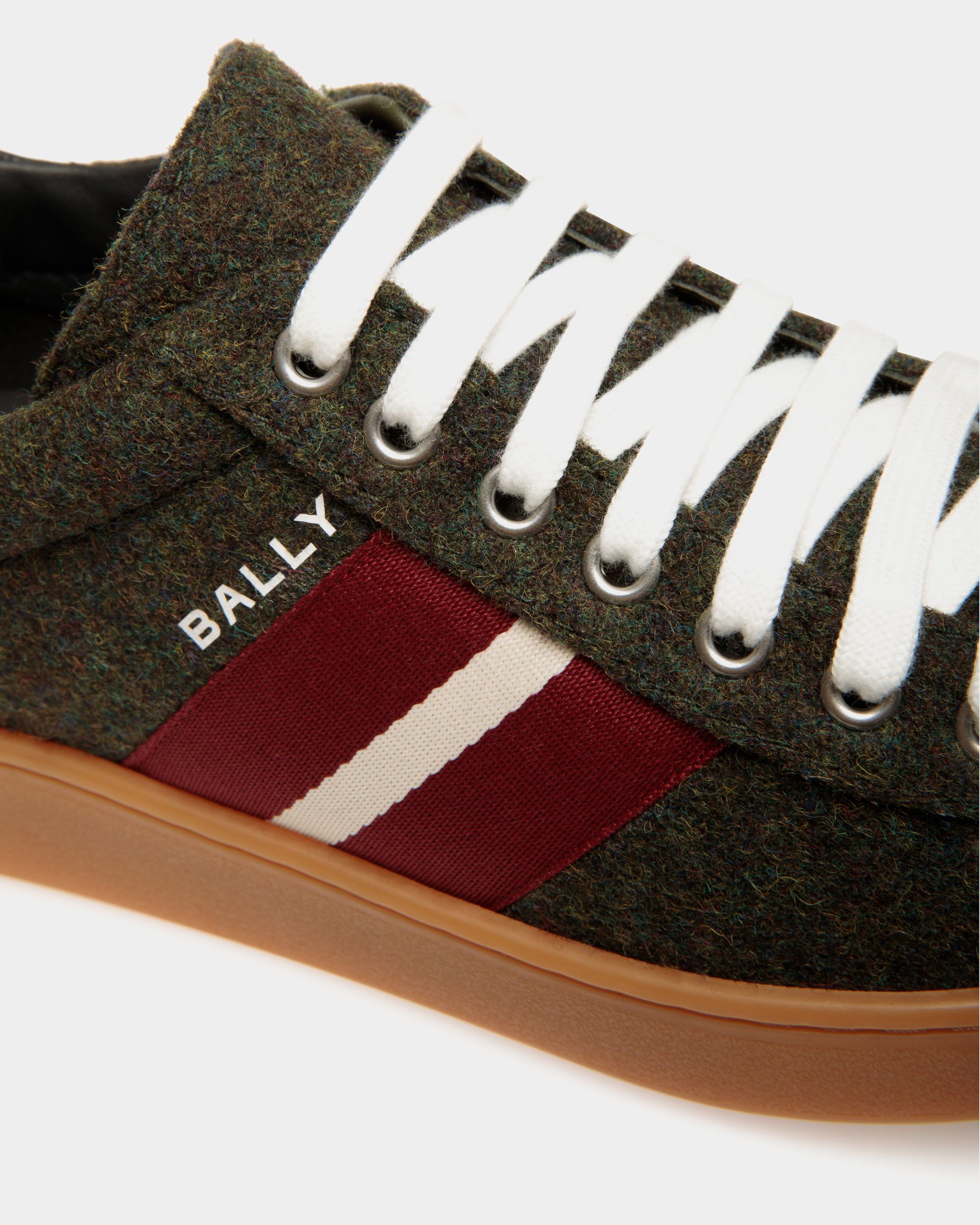 Sneaker Tennis En Tissu De Laine Sage Green Et Rouge - Femme - Bally - 05