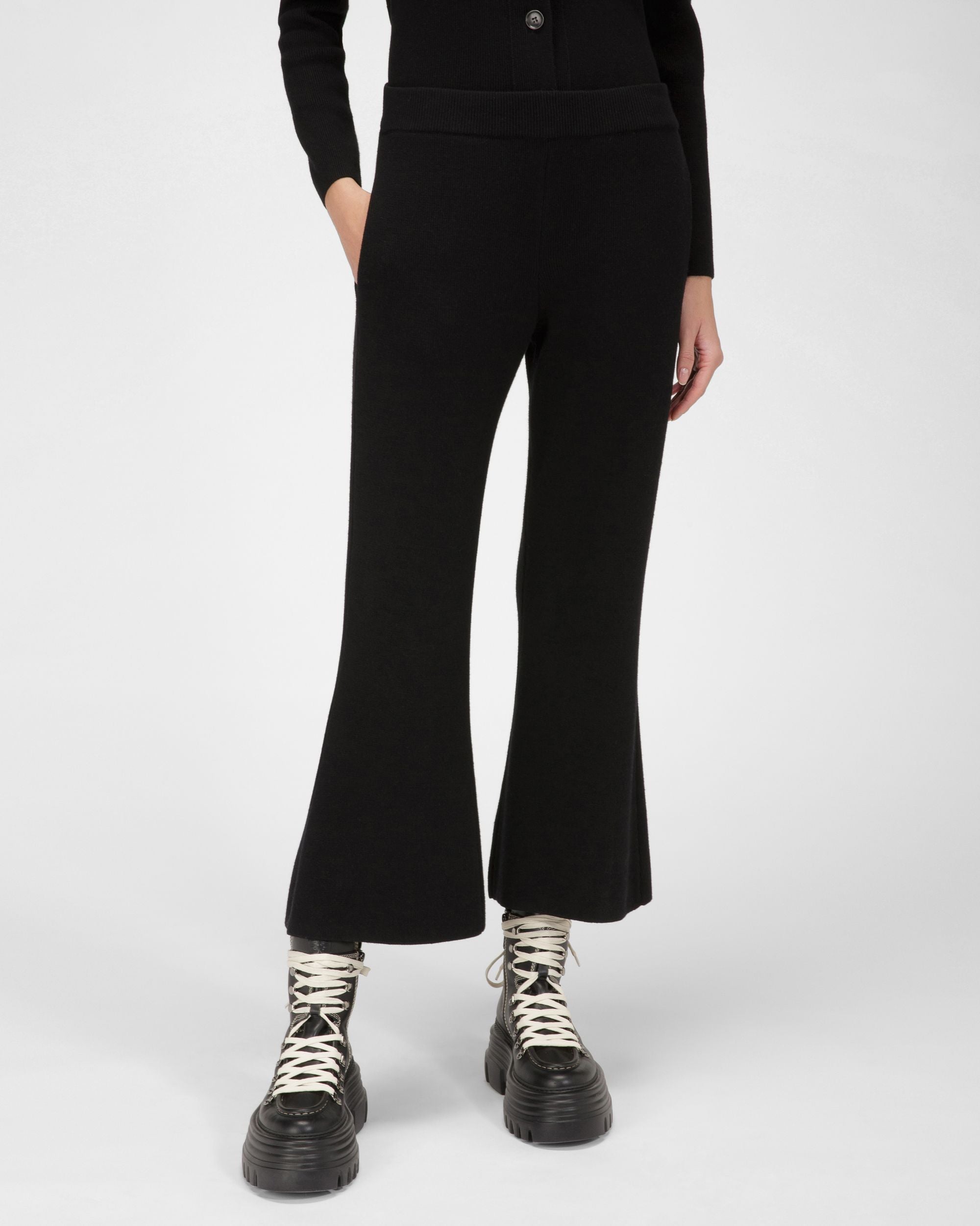 Pantalon En Laine Et Soie Noir - Femme - Bally - 01