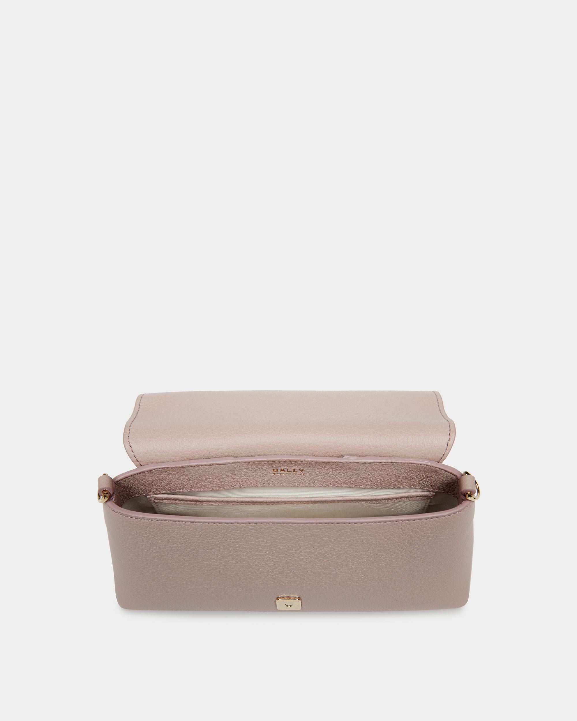 Mini Sac Multi-Fonction Lock Me En Cuir Grainé Beige Clair - Femme - Bally - 03