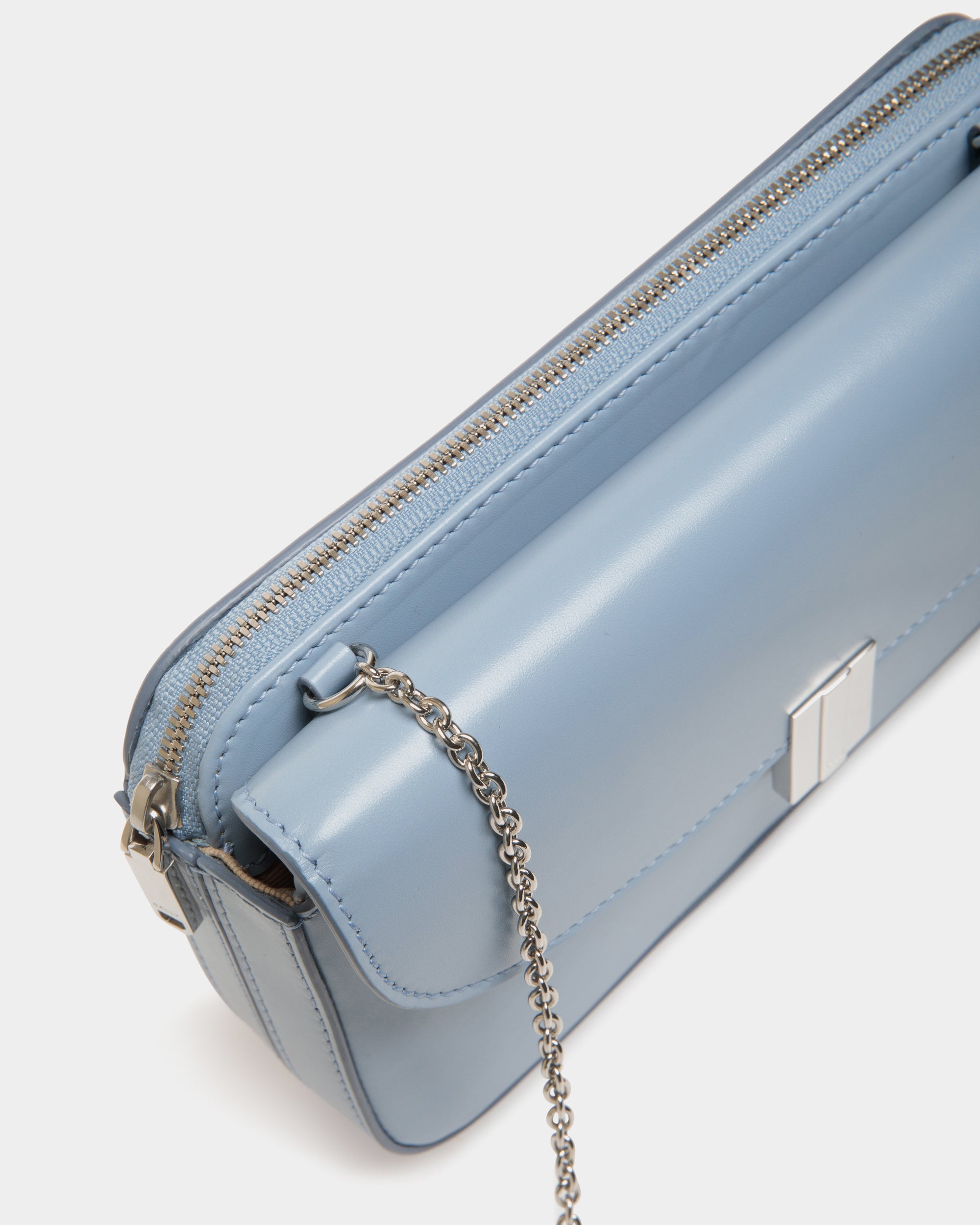 Étui Porte-Téléphone Ollam En Cuir Light Blue - Femme - Bally - 05