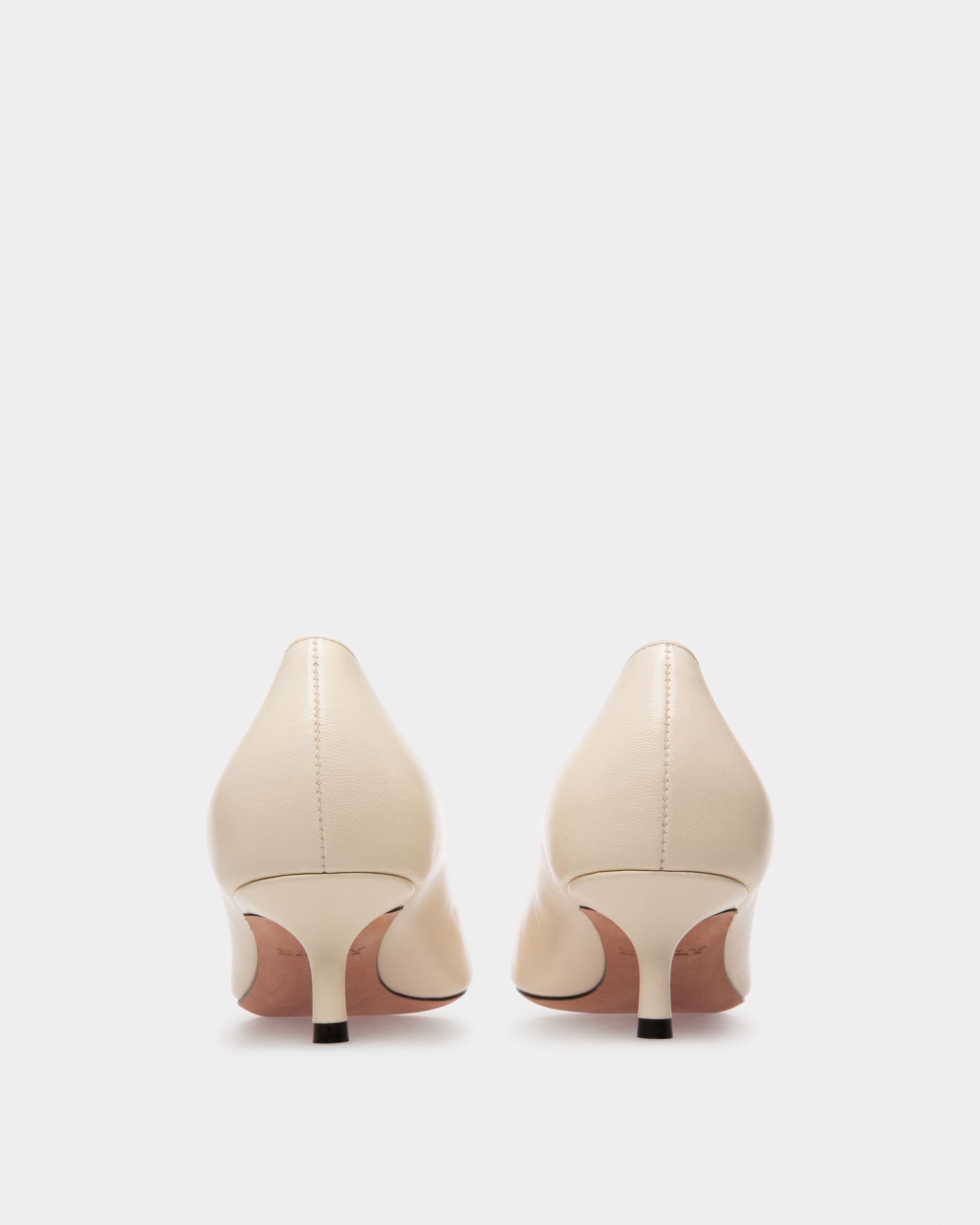 Evanca Escarpins En Cuir Ivoire - Femme - Bally - 04